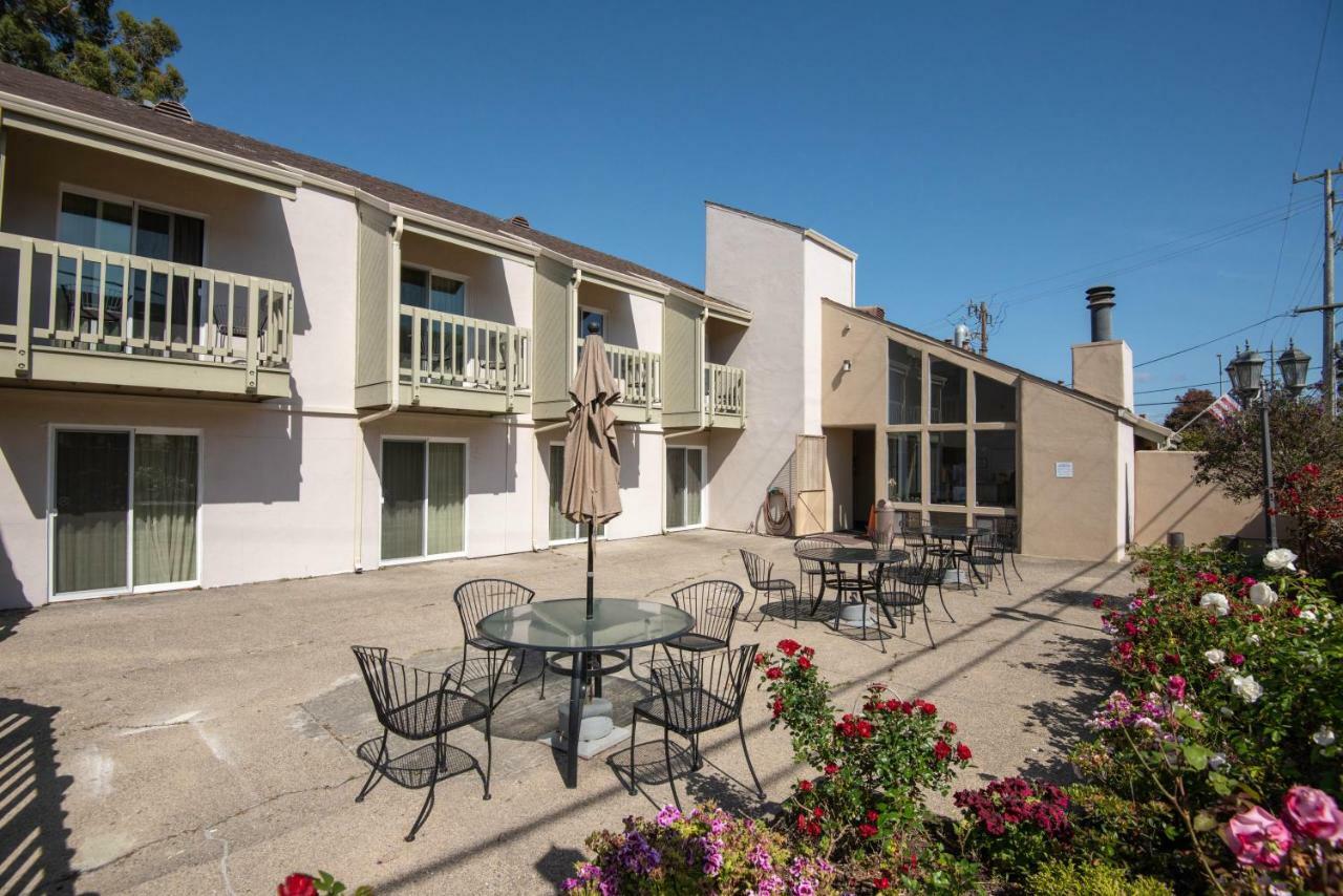Cannery Row Inn Monterey Exterior photo